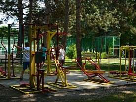 Уличные тренажеры Уличные тренажеры